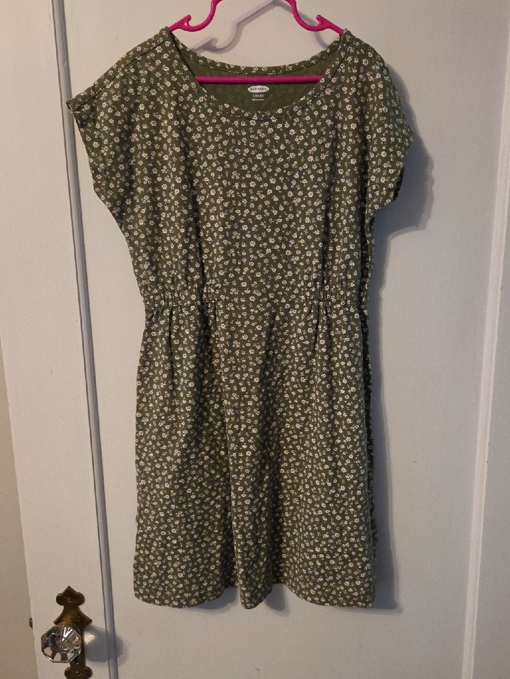 Old Navy Olive Green Floral Casual Short-Sleeve Dress